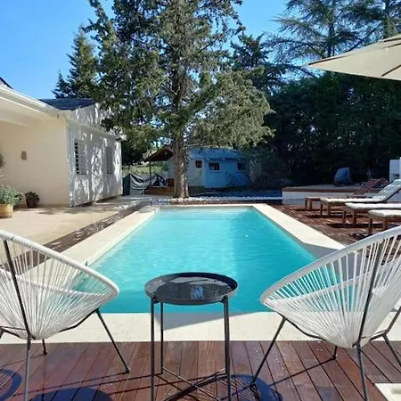Chalet Familiar Con Piscina Valdemorillo Exterior photo